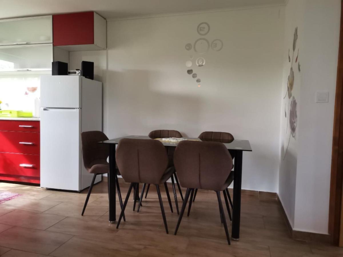 Apartmán Forras Vendeghaz Tata Exteriér fotografie