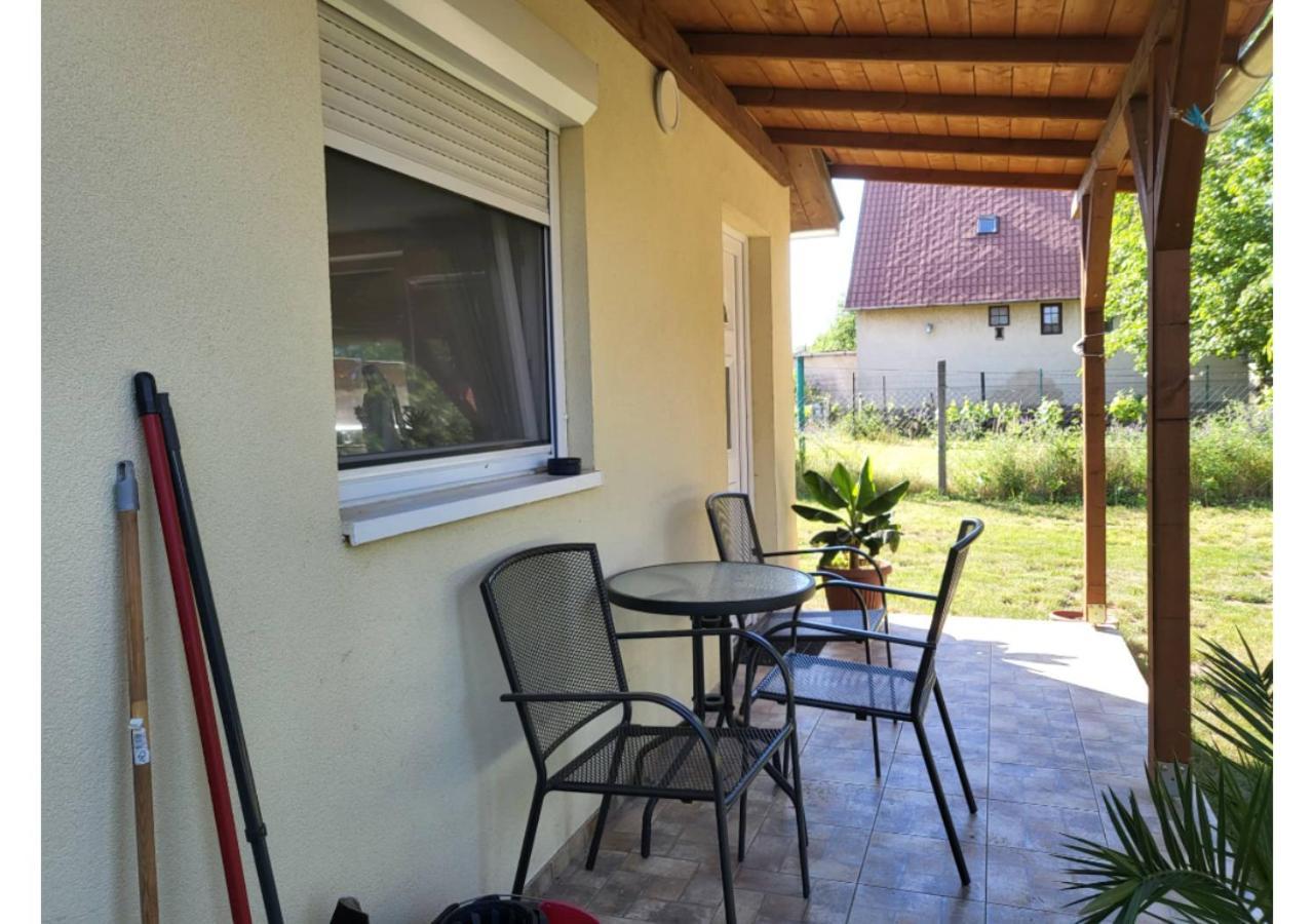 Apartmán Forras Vendeghaz Tata Exteriér fotografie